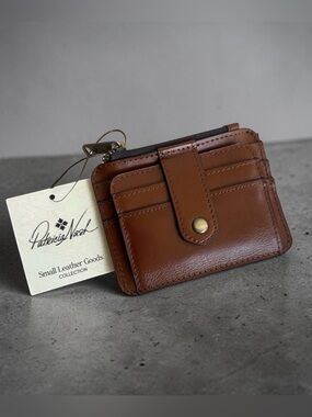 Patricia Nash Cassis ID Wallet